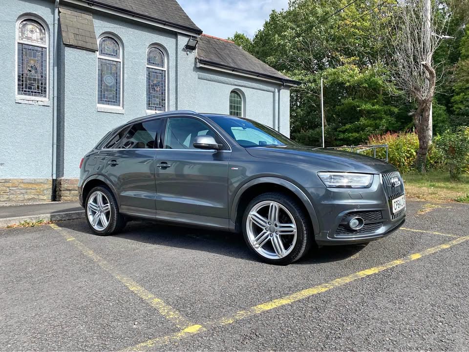 2015 64 AUDI Q3 2.0 TDi Quattro S-Line Plus 5dr