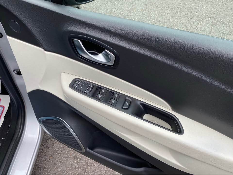 2018 18 RENAULT CAPTUR