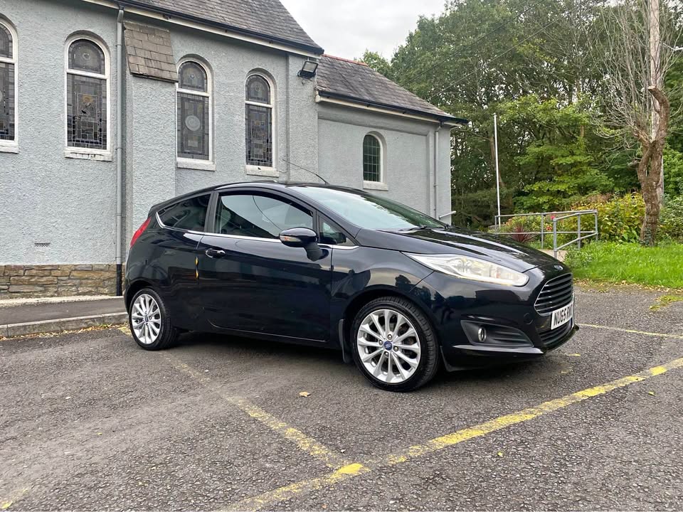 2015 Ford Fiesta