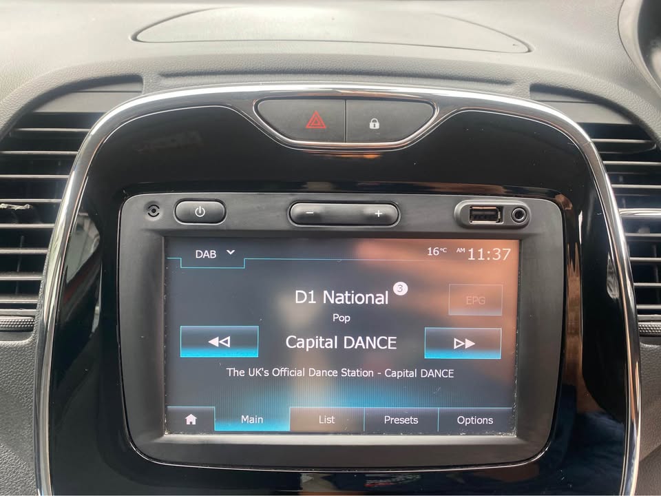 2016 16 RENAULT CAPTUR