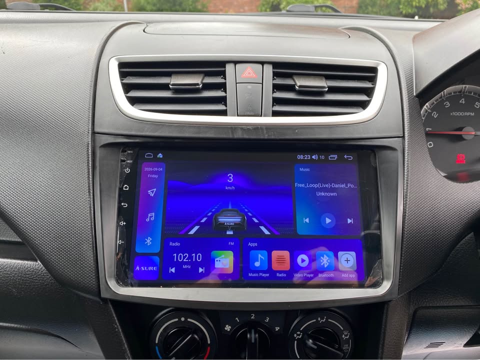 2015 15 SUZUKI SWIFT