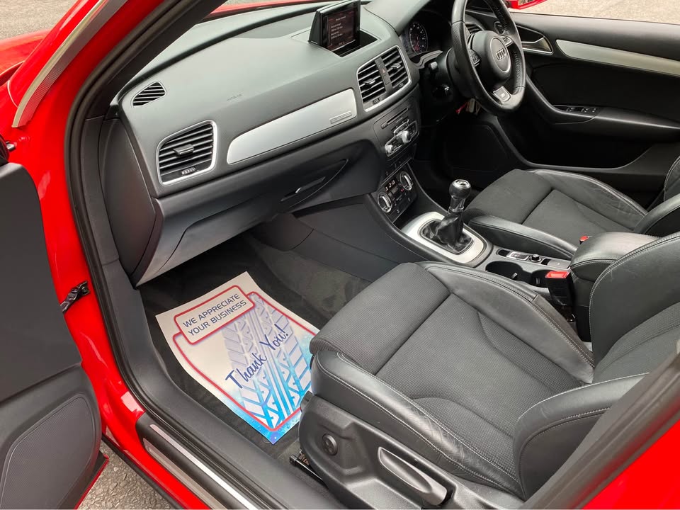 2015 64 AUDI Q3