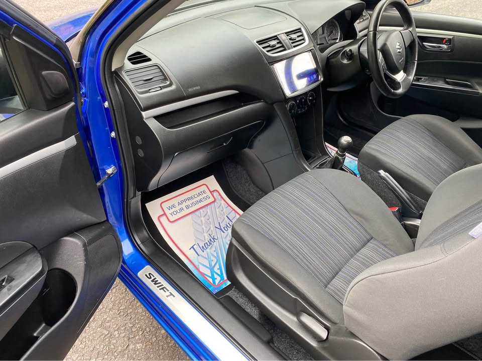2015 15 SUZUKI SWIFT