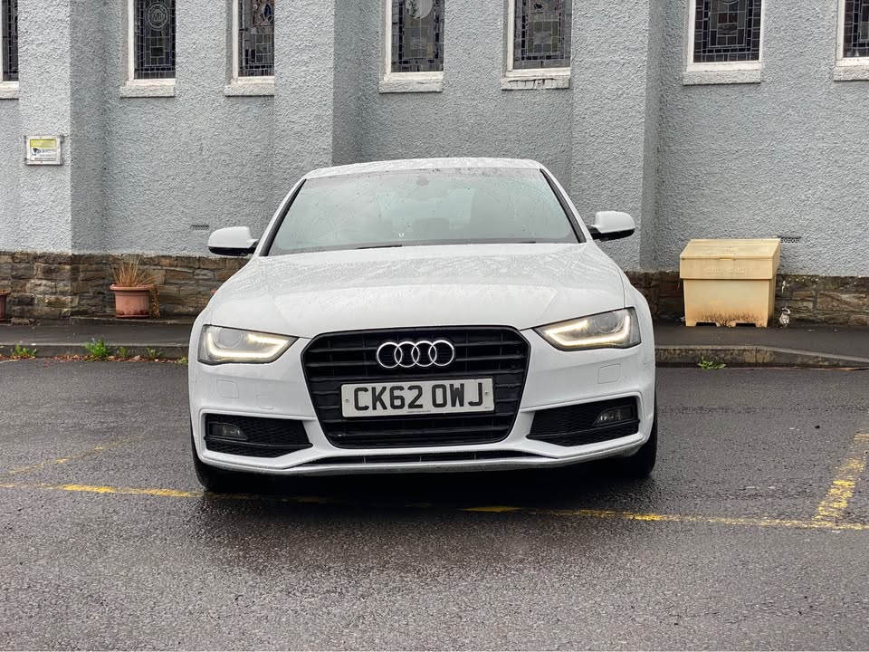 2012 62 AUDI A4