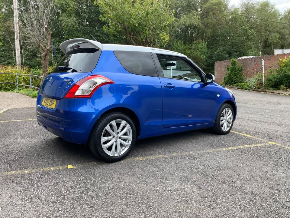 2015 15 SUZUKI SWIFT
