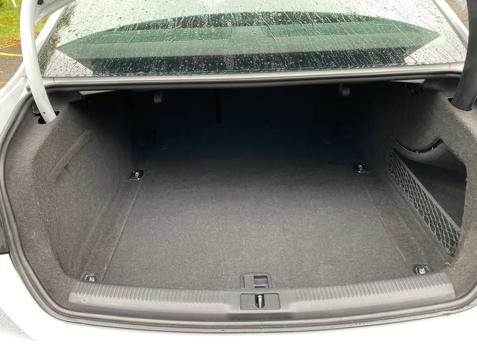 2012 62 AUDI A4