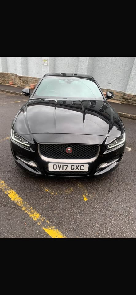 2017 17 JAGUAR XE