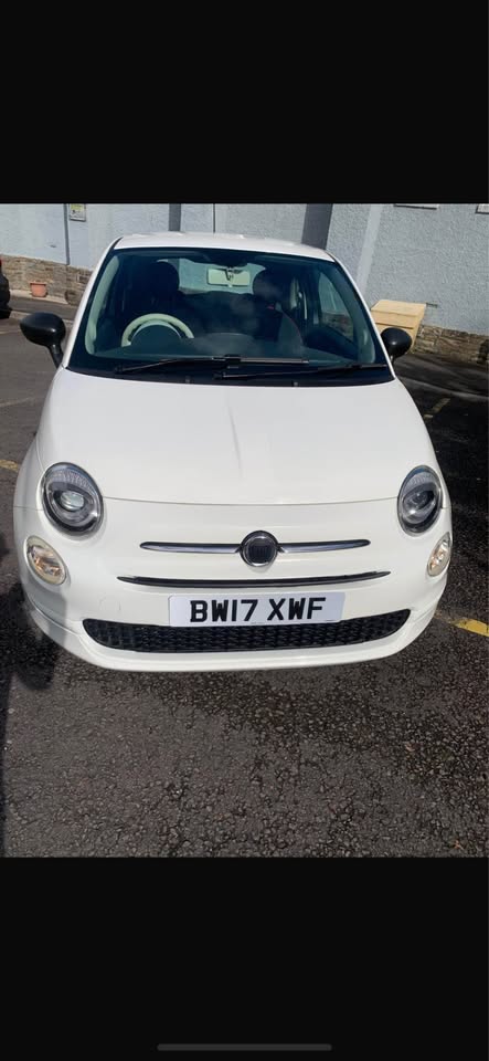 2017 17 FIAT 500