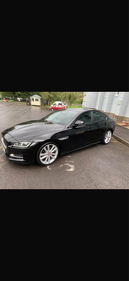 2017 17 JAGUAR XE