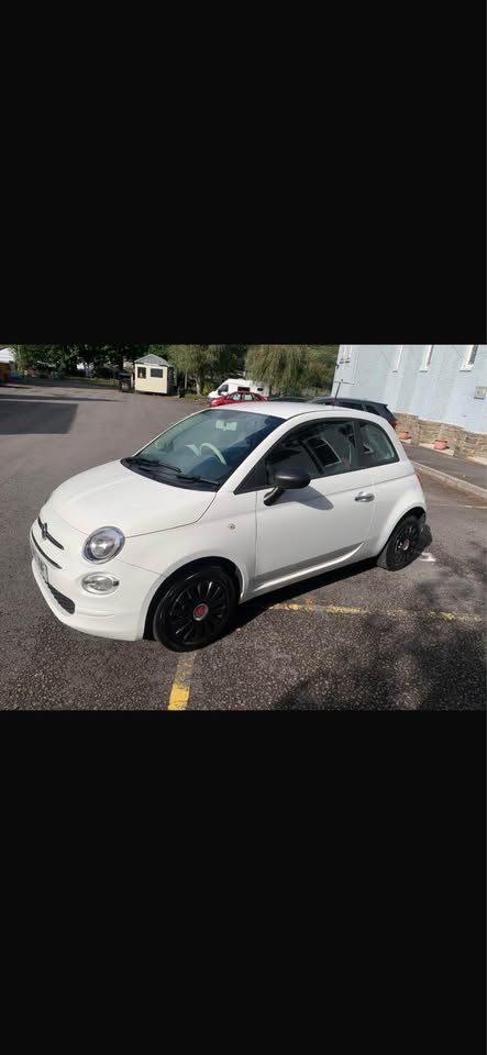 2017 17 FIAT 500